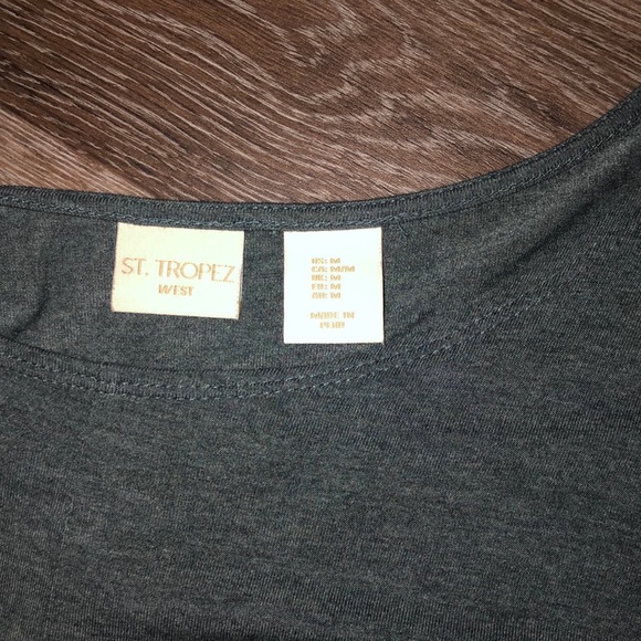 SUPER cute and fun grey/blue blouse - Picture 2 of 4